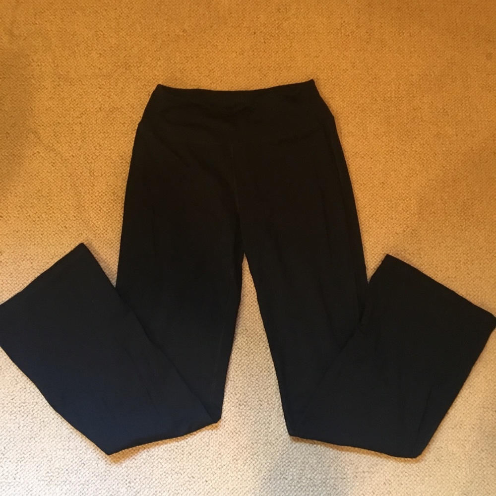 Maurice’s black workout pants